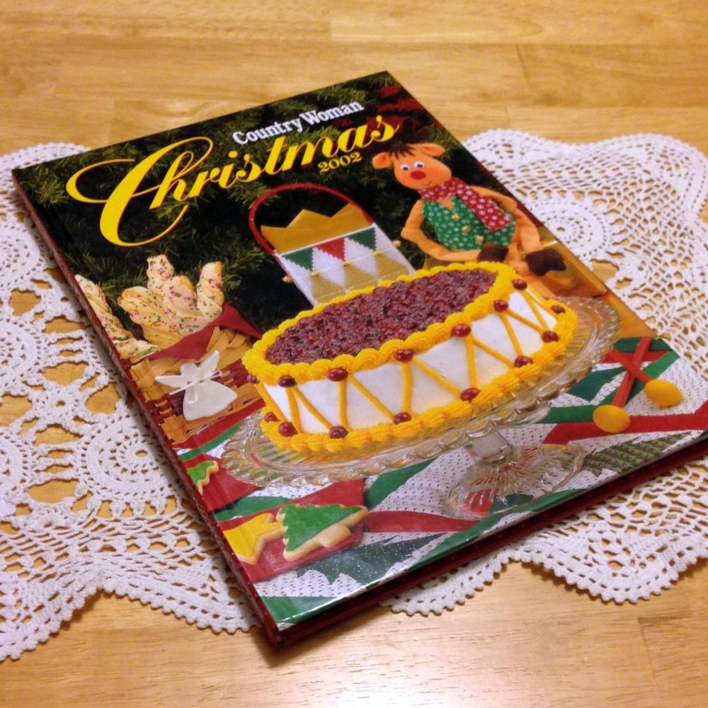 Country Woman Christmas crafts and recipes 2002